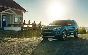   Ford Explorer Platinum - 2016