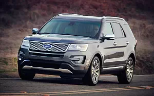   Ford Explorer Platinum - 2016