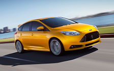   Ford Focus ST US-spec - 2011
