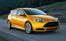   Ford Focus ST US-spec - 2011