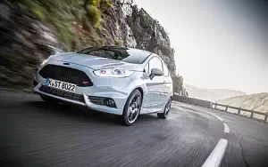   Ford Fiesta ST200 - 2016