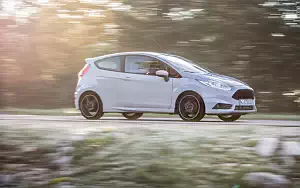   Ford Fiesta ST200 - 2016