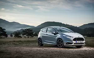   Ford Fiesta ST200 - 2016