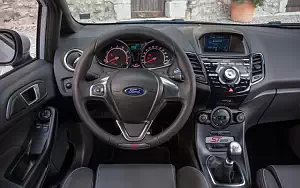   Ford Fiesta ST200 - 2016