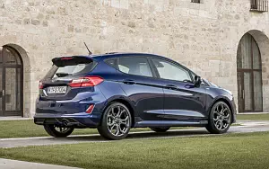   Ford Fiesta ST-Line 5door - 2017