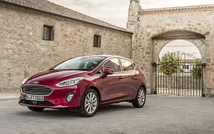   Ford Fiesta Titanium 5door - 2017