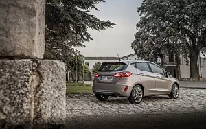   Ford Fiesta Vignale 5door - 2017