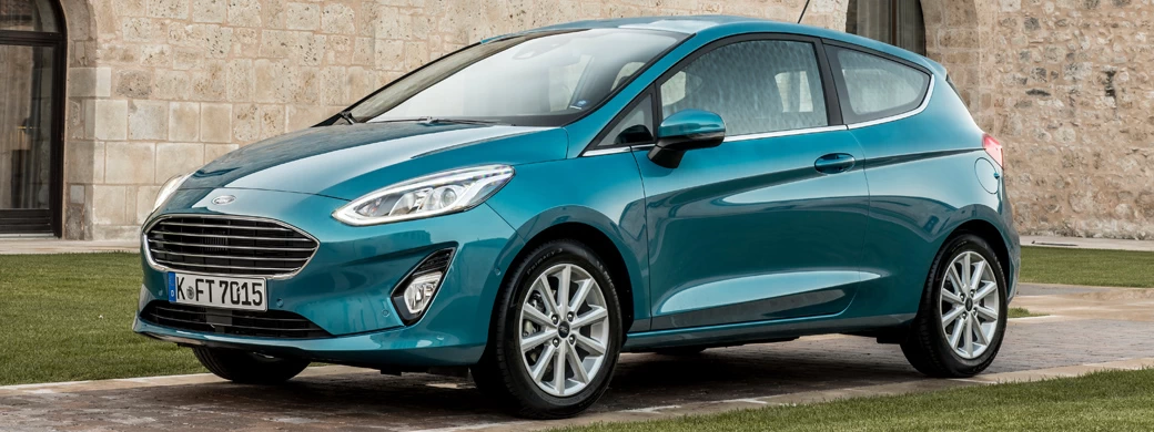   Ford Fiesta Titanium 3door - 2017 - Car wallpapers