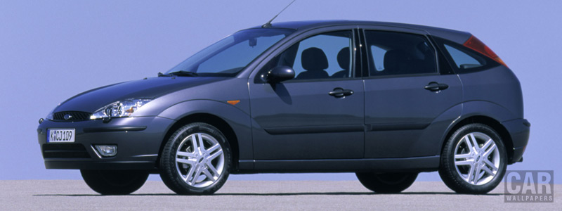   Ford Focus Hatchback 5door - 2001 - Car wallpapers