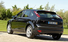   Ford Focus S - 2007