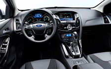   Ford Focus Sedan - 2011