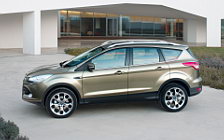  Ford Kuga - 2012