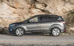   Ford Kuga ST-Line - 2016
