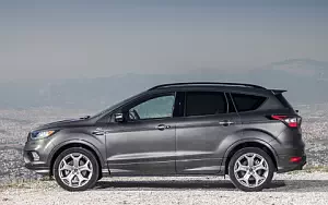   Ford Kuga ST-Line - 2016