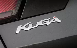   Ford Kuga ST-Line - 2016