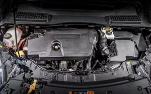   Ford Kuga ST-Line - 2016