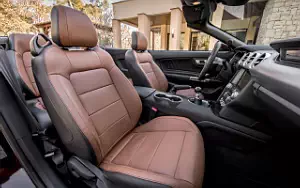   Ford Mustang EcoBoost Convertible (Royal Crimson) EU-spec - 2017