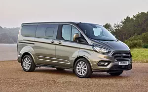   Ford Tourneo Custom - 2017