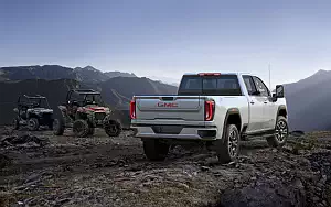   GMC Sierra 2500 HD AT4 Crew Cab - 2019