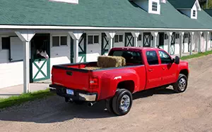   GMC Sierra 3500 HD SLT Crew Cab - 2011