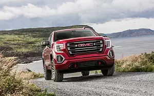   GMC Sierra AT4 Crew Cab - 2018