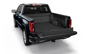   GMC Sierra Denali Crew Cab - 2018