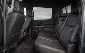   GMC Sierra Denali Crew Cab - 2018
