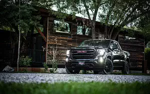   GMC Sierra Elevation Crew Cab - 2019