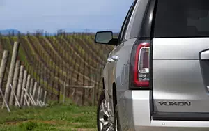   GMC Yukon SLT - 2014