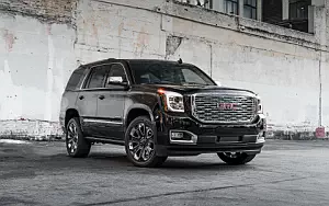   GMC Yukon Denali Ultimate Black - 2018
