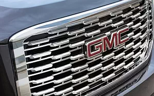   GMC Yukon Denali - 2018