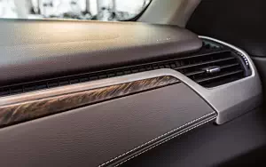   GMC Yukon Denali - 2018