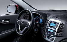  Hyundai Elantra Touring 2009