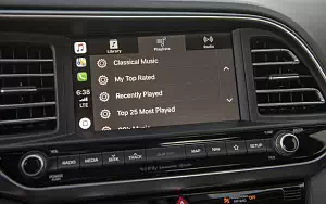   Hyundai Elantra Limited US-spec - 2018