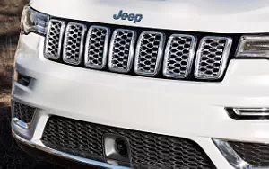   Jeep Grand Cherokee Summit - 2016