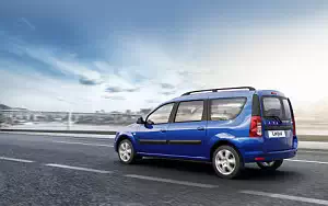   Lada Largus - 2019