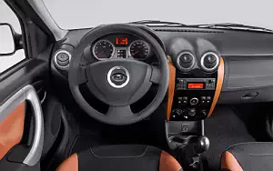   Lada Largus Cross Quest - 2020