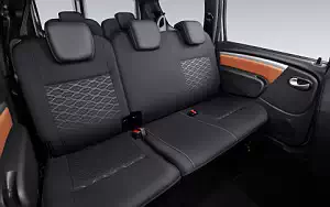   Lada Largus Cross Quest - 2020