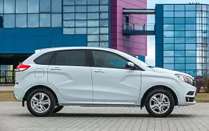   Lada XRAY - 2015