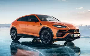   Lamborghini Urus Pearl Capsule - 2021