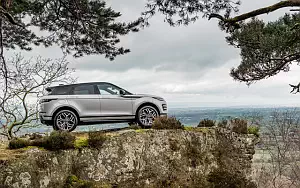   Range Rover Evoque P300 HSE R-Dynamic Black Pack UK-spec - 2019