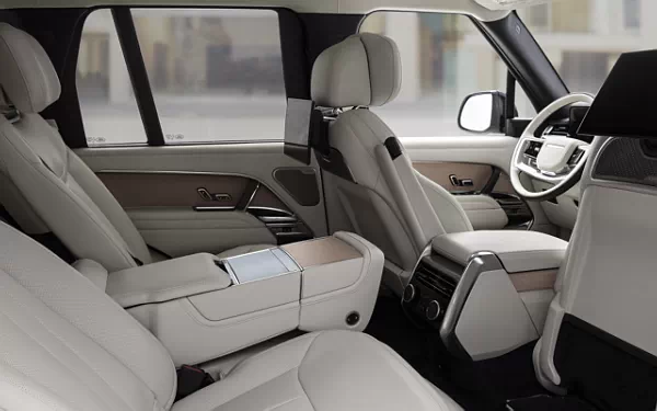 ���� ���������� Range Rover P530 First Edition US-spec - 2022