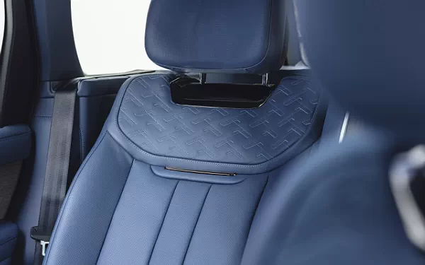 ���� ���������� Range Rover SV Arete Edition US-spec - 2024