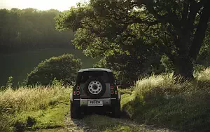   Land Rover Defender 90 D240 SE Explorer Pack - 2020