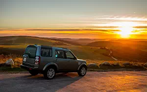   Land Rover Discovery 4 SCV6 HSE - 2014