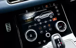   Range Rover Evoque R-Dynamic (Seoul Pearl Silver) - 2019
