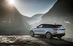   Range Rover Velar R-Dynamic D300 HSE Black Pack - 2017