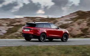   Range Rover Velar R-Dynamic D300 HSE Black Pack - 2017