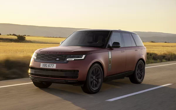 ���� ���������� Range Rover SV P510e - 2022