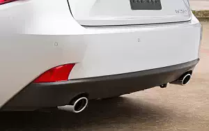 ���� ���������� Lexus IS 250 US-spec - 2013
